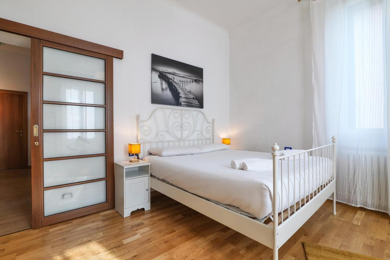 Primopiano - Tibaldi Lägenhet Milano Exteriör bild