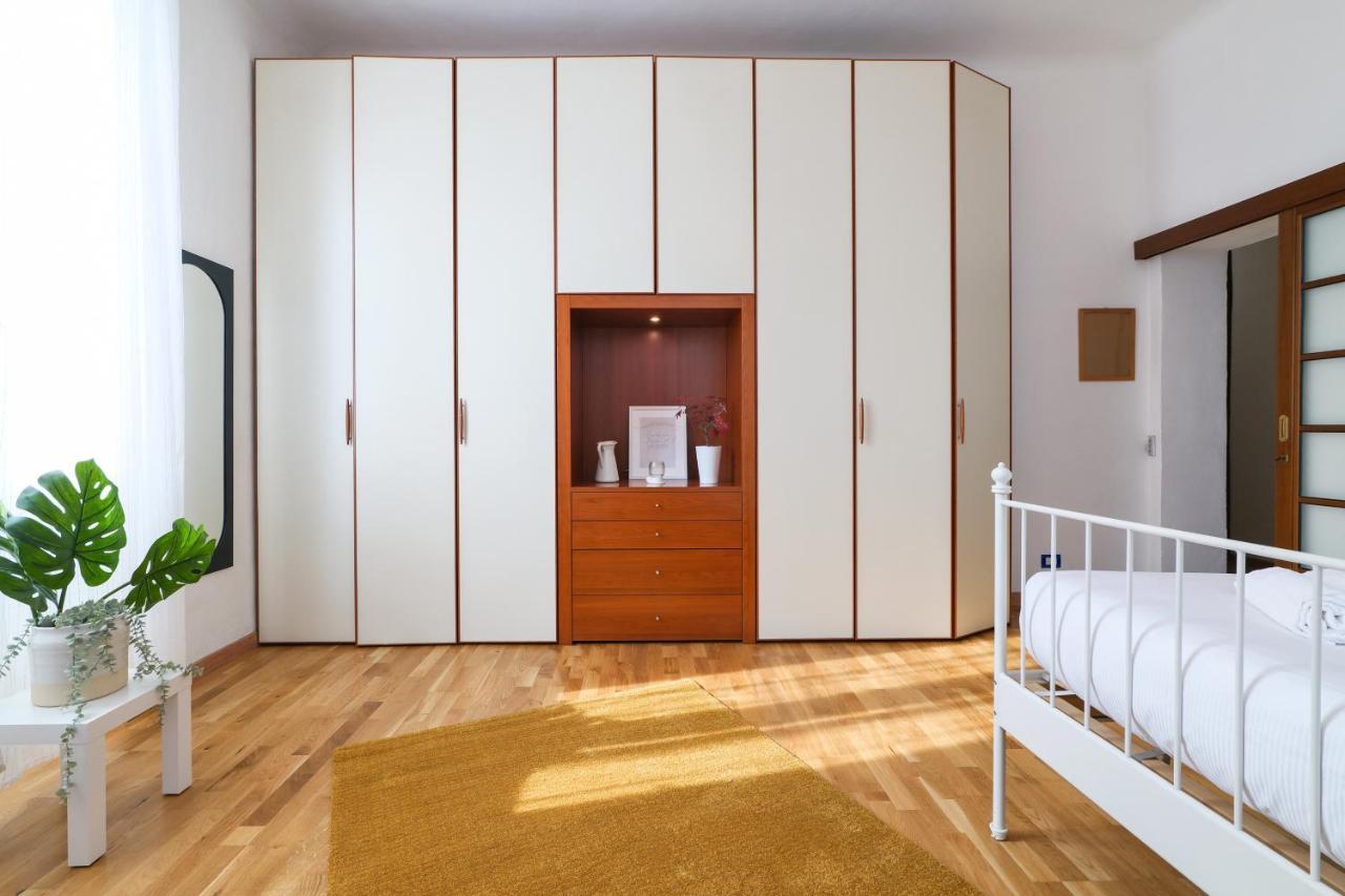Primopiano - Tibaldi Lägenhet Milano Exteriör bild