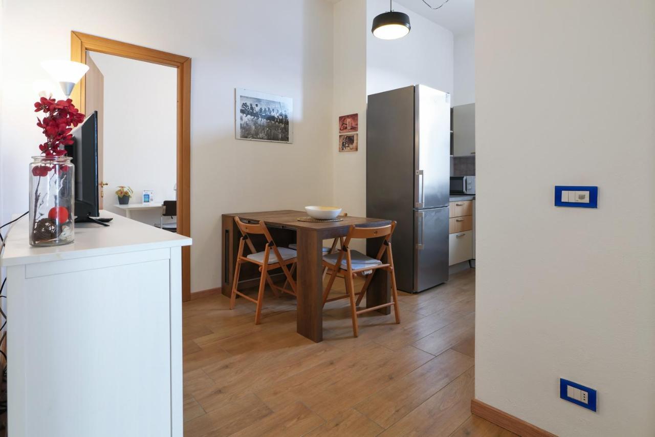 Primopiano - Tibaldi Lägenhet Milano Exteriör bild